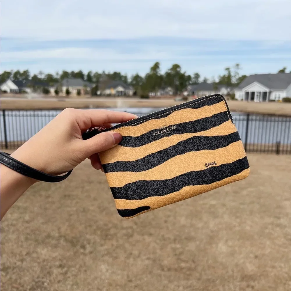 Coach Corner‎ Zip Wristlet With Tiger Print
